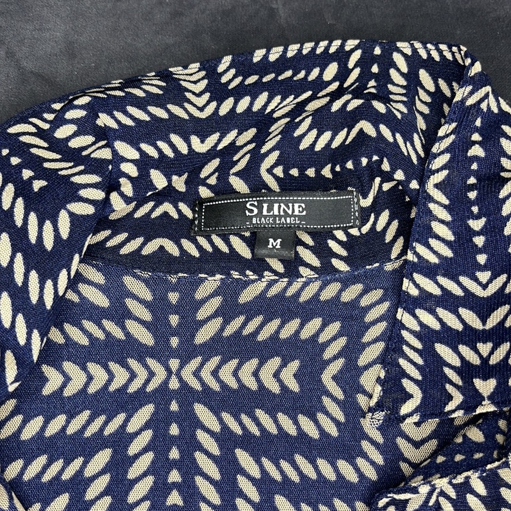 Funky Pattern Blouse - Picture 3 of 4